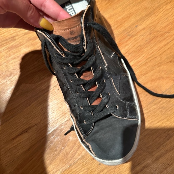 Men’s Golden Gooses - Picture 4 of 8